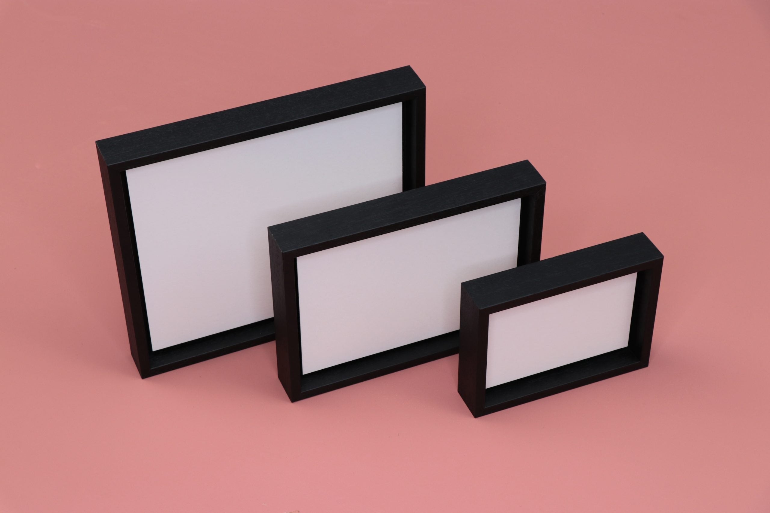 Wooden Frame - Cadre en bois Assembli